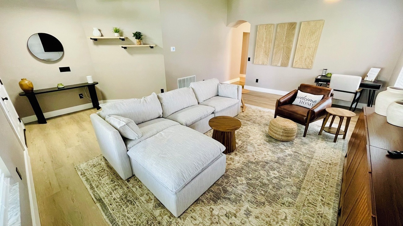 Photo of Livingroom in Highlands Reserve