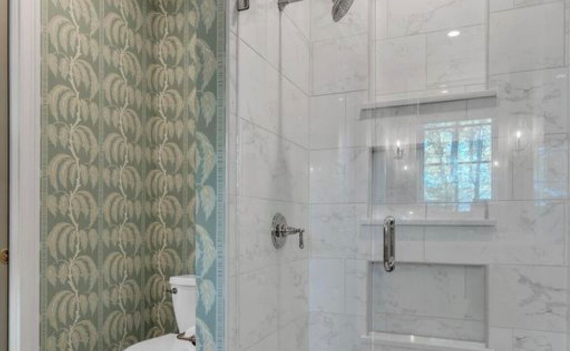 Photo of Bathroom in Dadeville