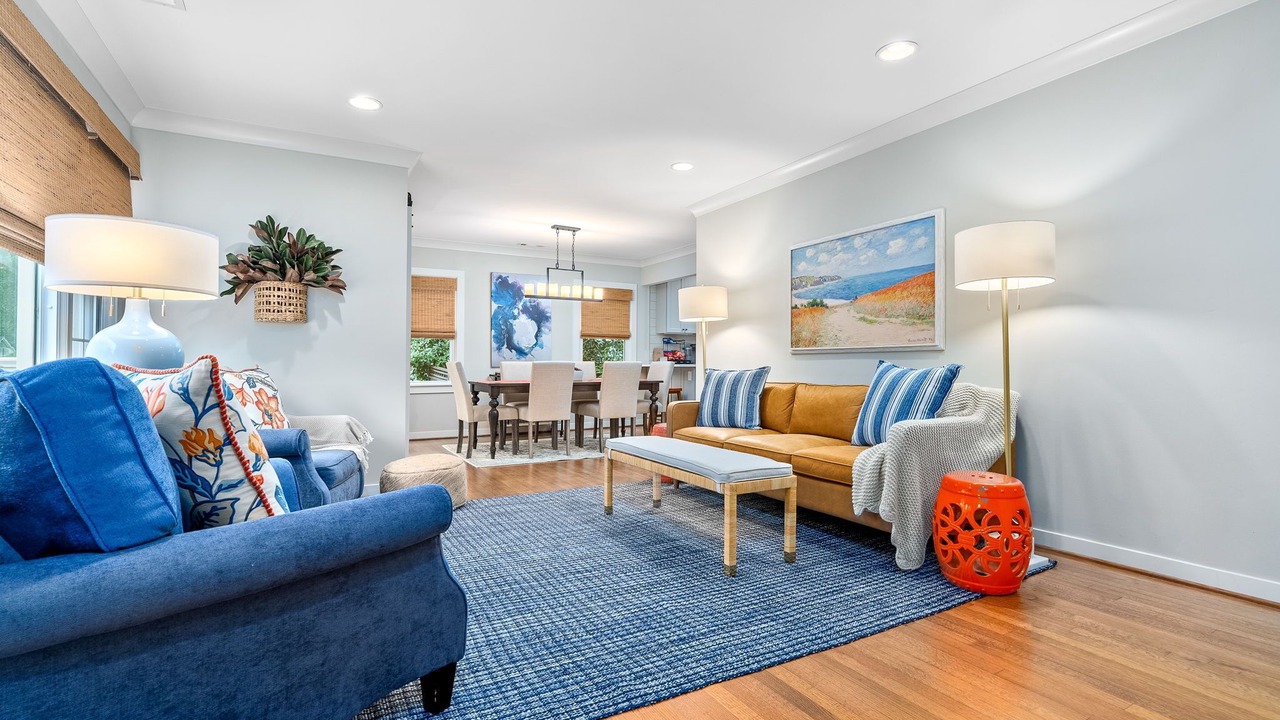 Photo of Livingroom in Auburn
