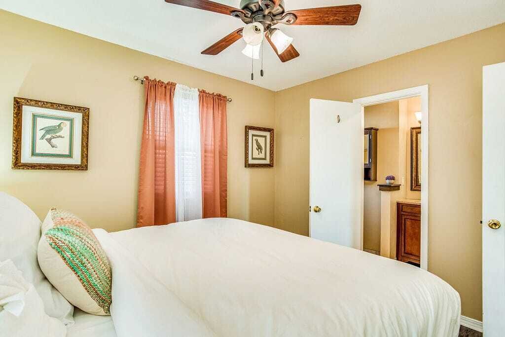 Photo of Bedroom in Pensacola Heights