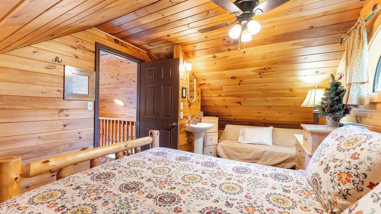 Photo of Bedroom in Bryant