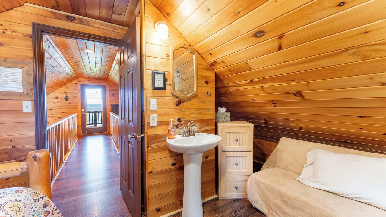 Photo of Bedroom in Bryant