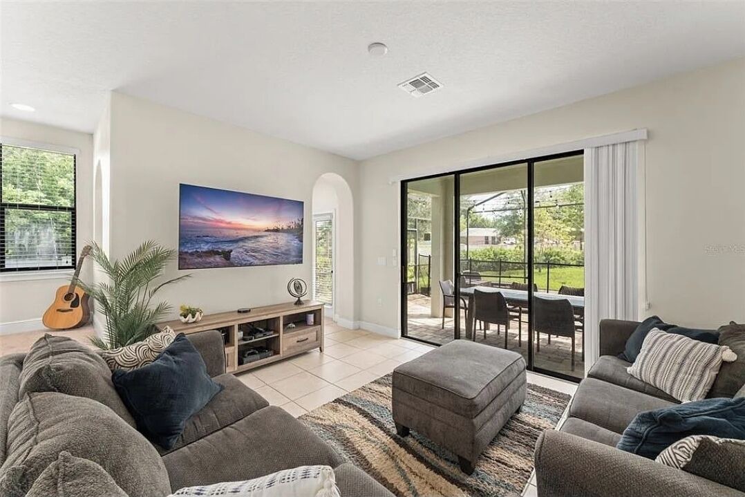 Photo of Livingroom in Haines City