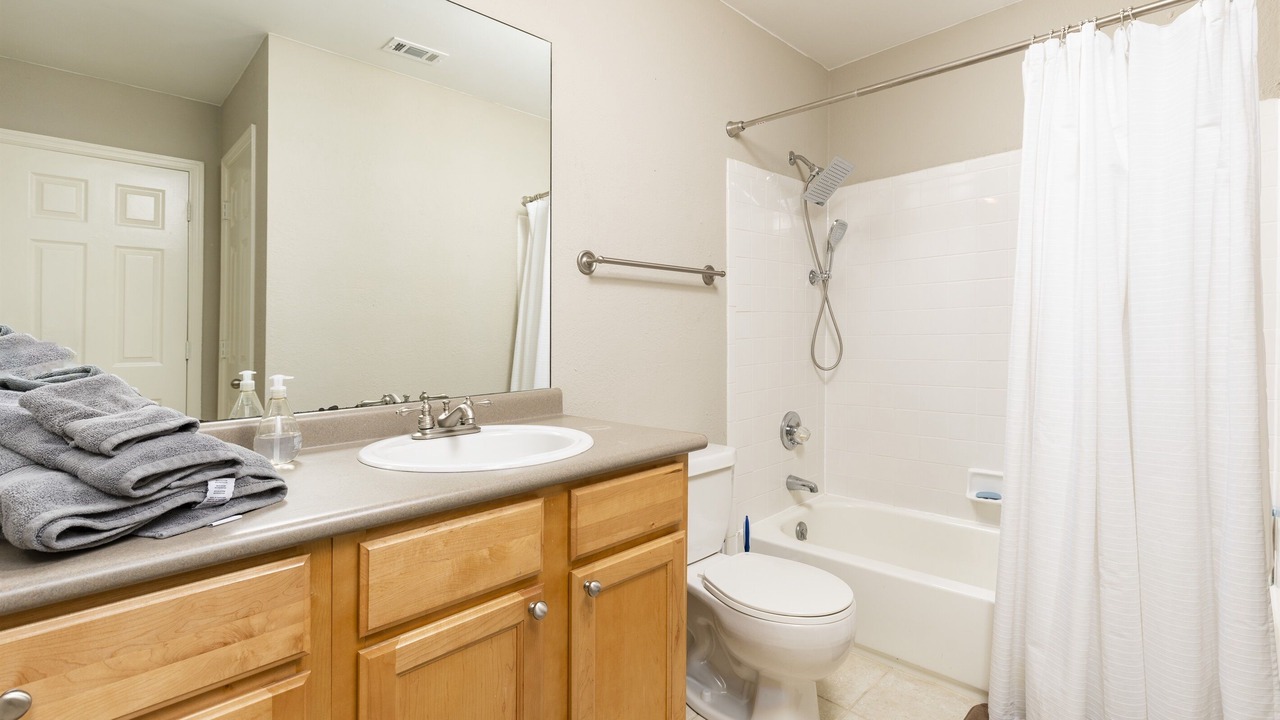 Photo of Bathroom in Meadowbrook