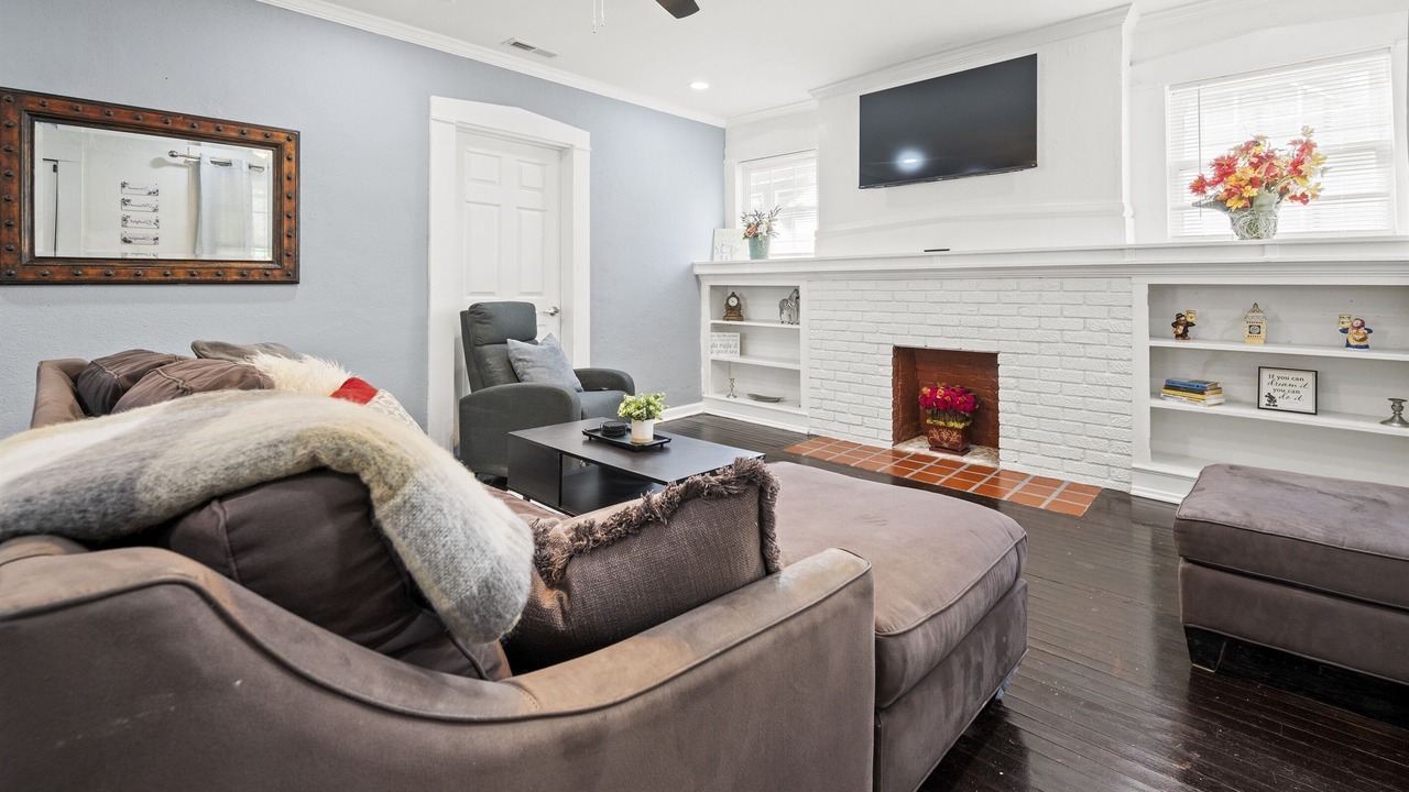 Photo of Livingroom in Birmingham