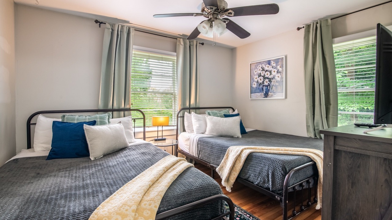 Photo of Bedroom in Five Points South
