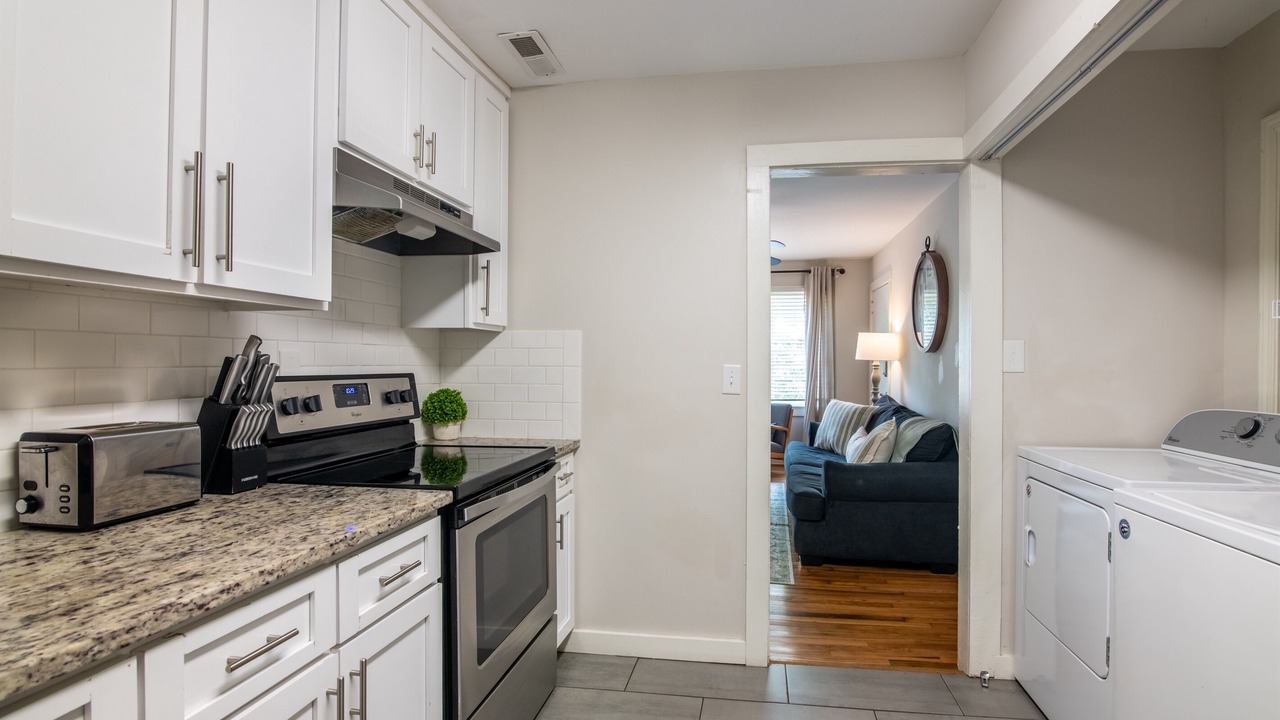 Photo of Kitchen in Five Points South