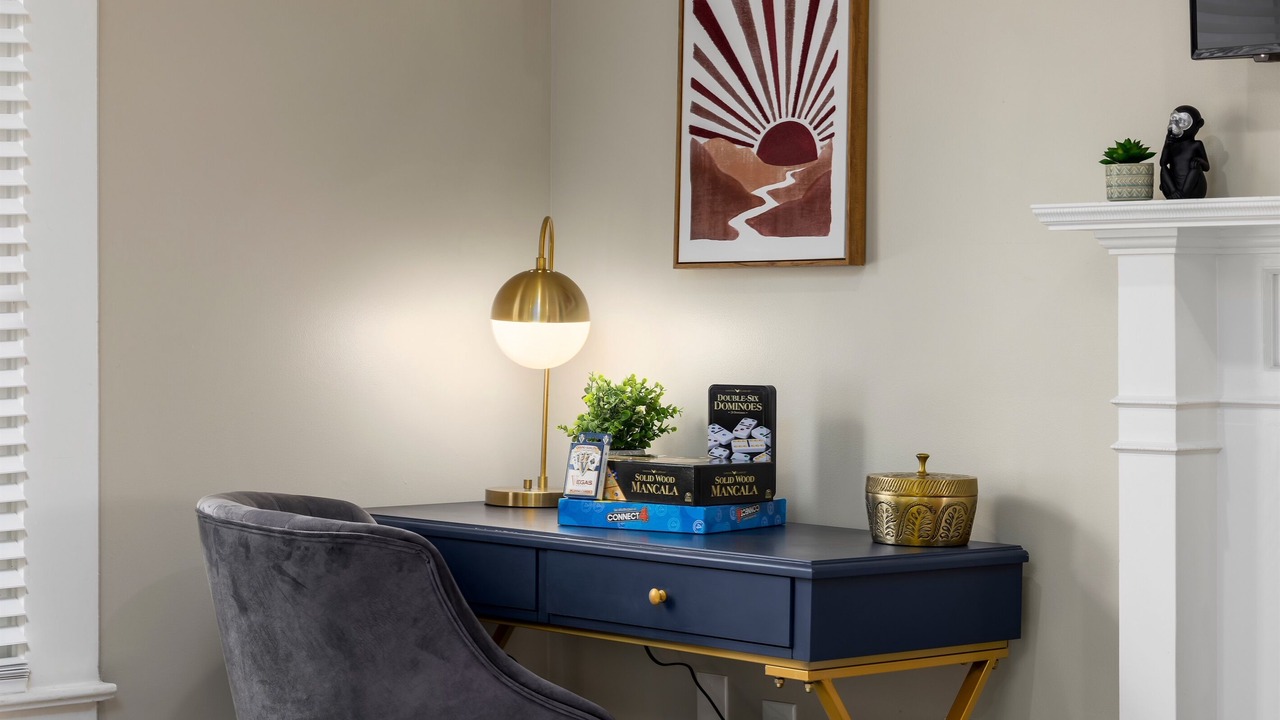 Photo of Bedroom in Forest Park