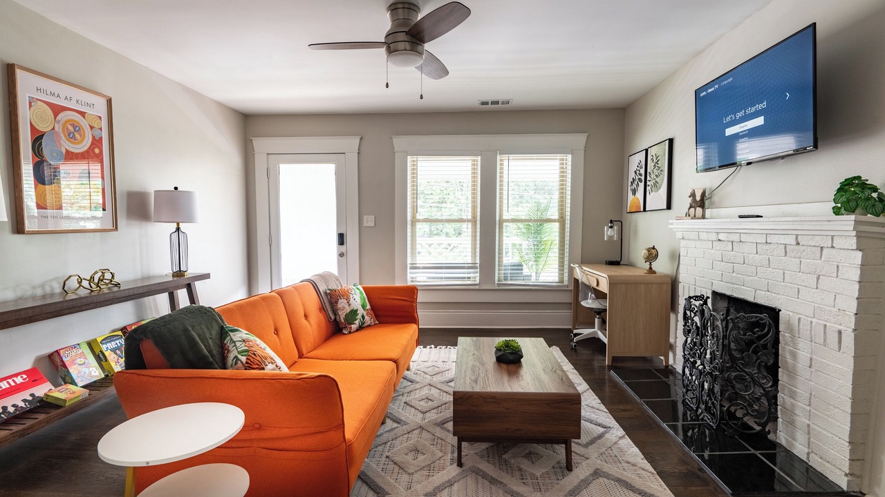 Photo of Livingroom in Forest Park