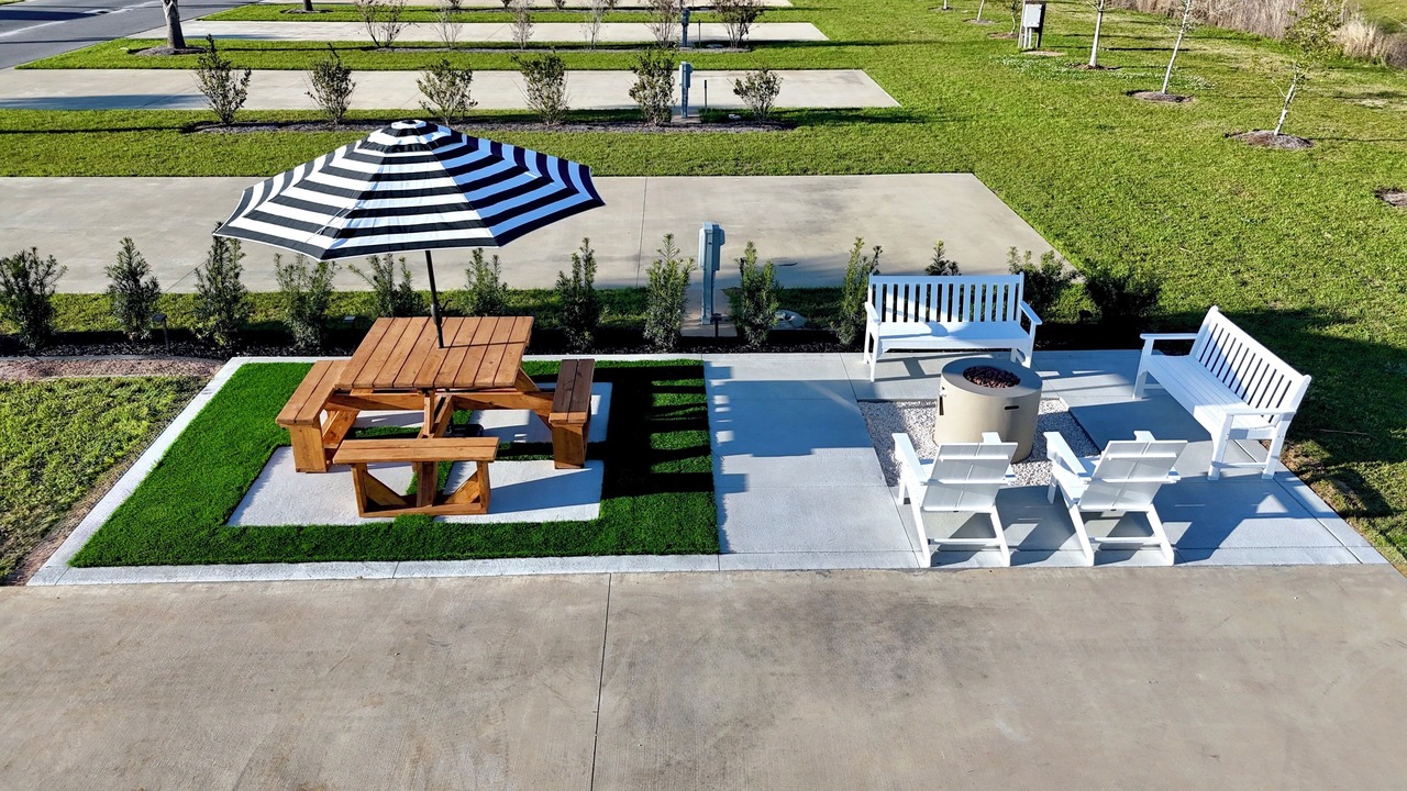 Photo of Outdoor in Foley