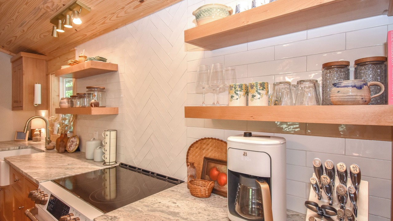 Photo of Kitchen in Hollins