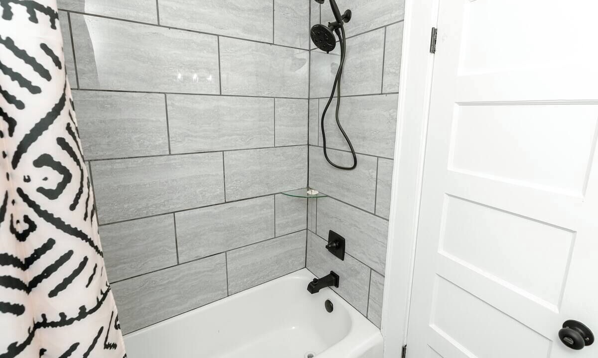 Photo of Bathroom in Leinkauf