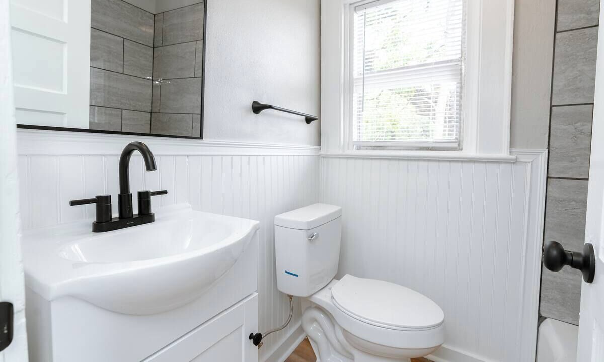 Photo of Bathroom in Leinkauf