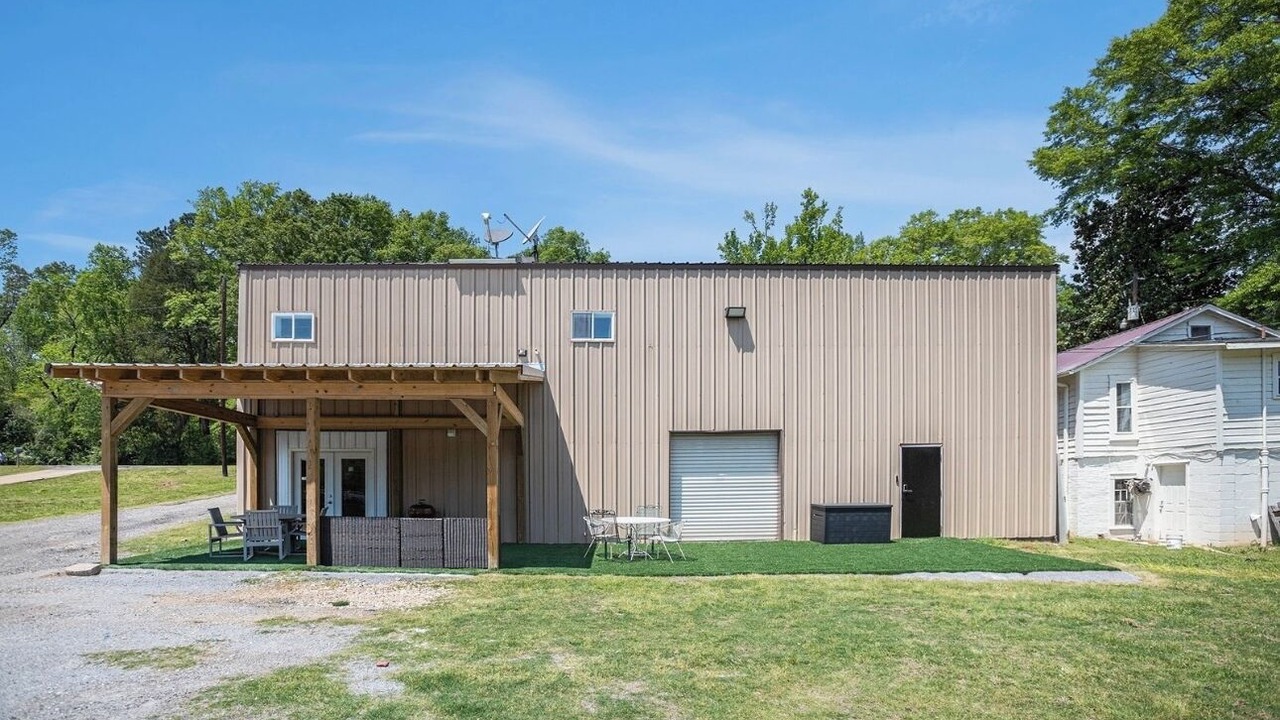 Photo of Outdoor in McCalla