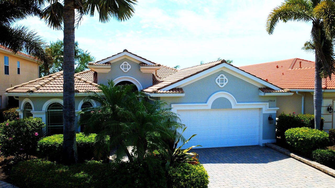 Photo of Outdoor in Estero