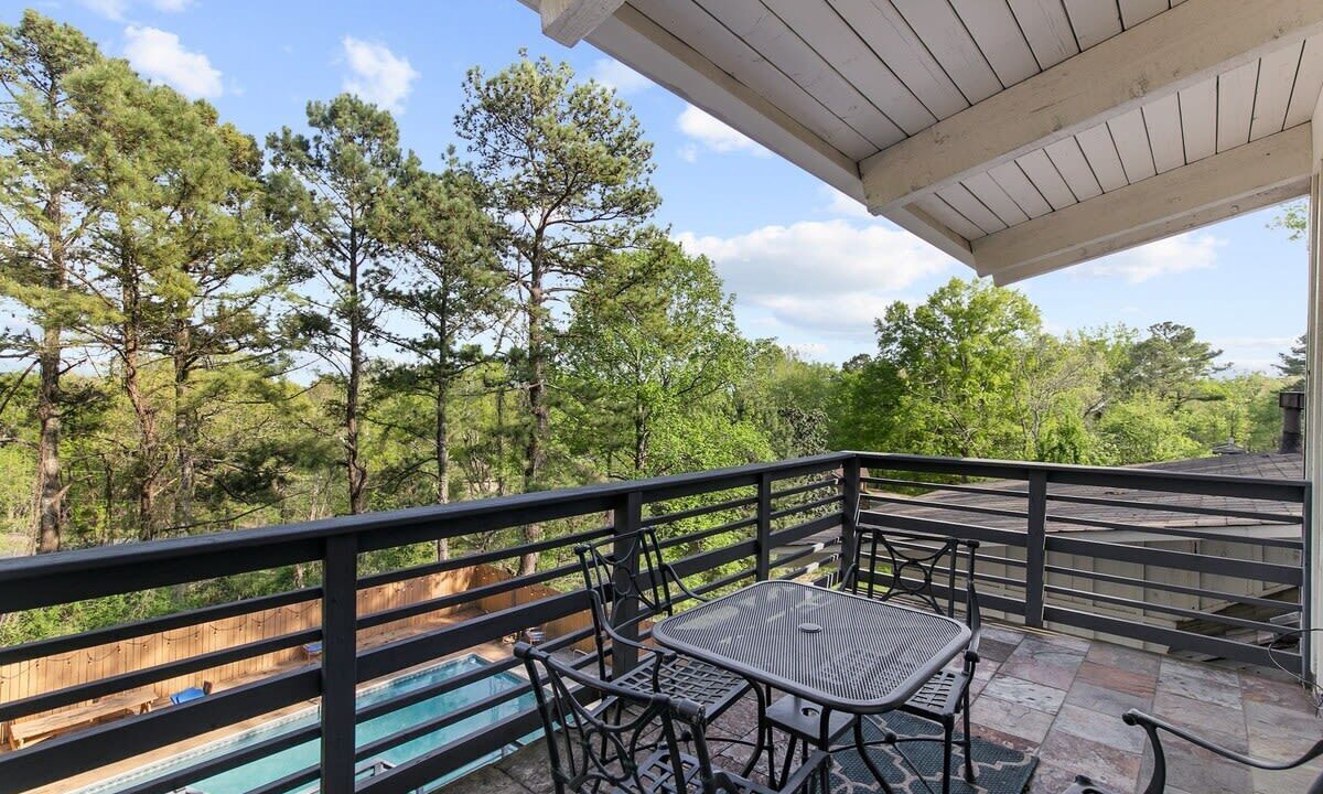 Photo of Outdoor in Crestline Heights