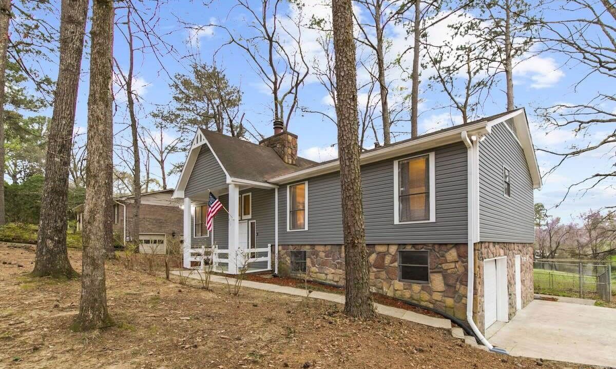 Photo of Outdoor in Crestline Heights