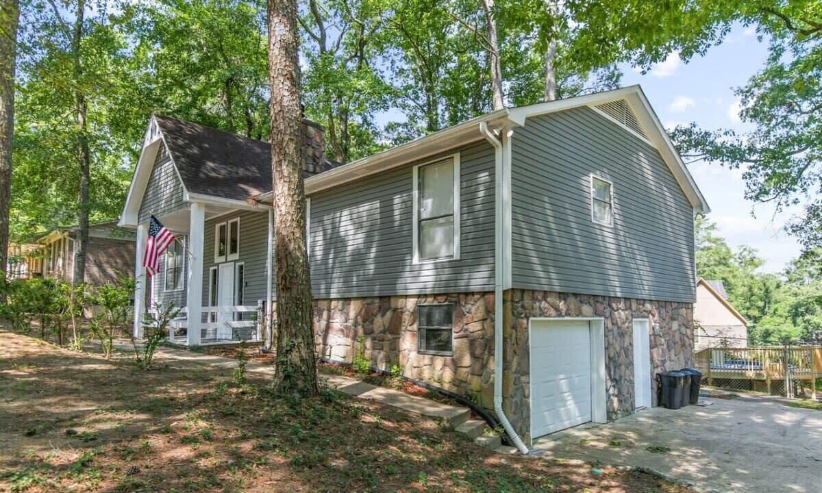 Photo of Outdoor in Crestline Heights