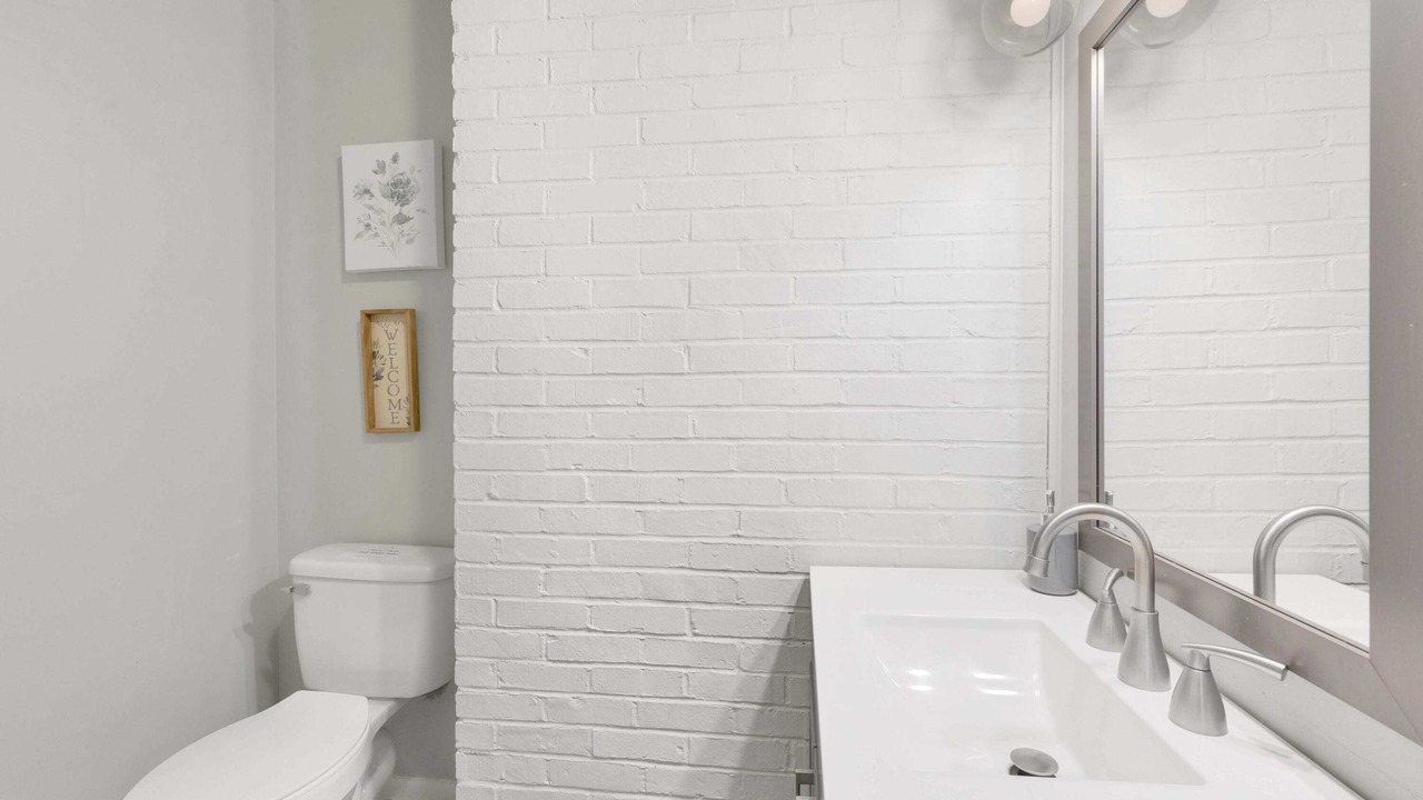 Photo of Bathroom in Crestline Heights