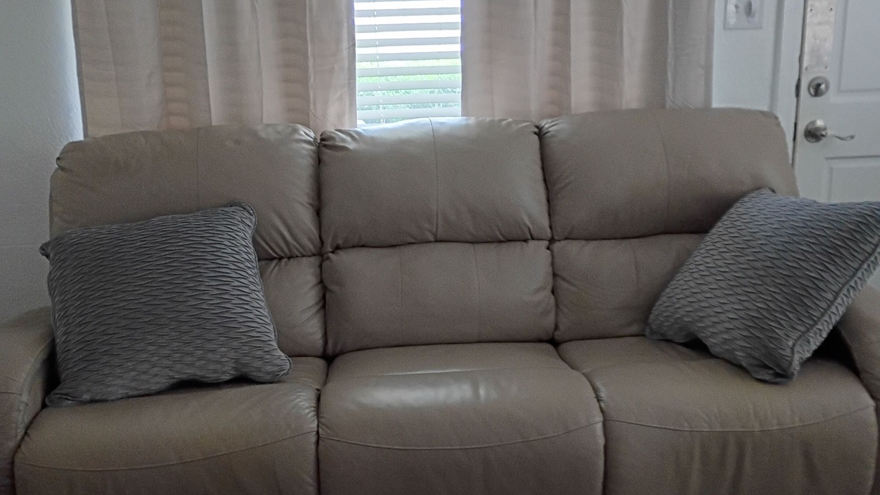 Photo of Livingroom in Sun Bay South