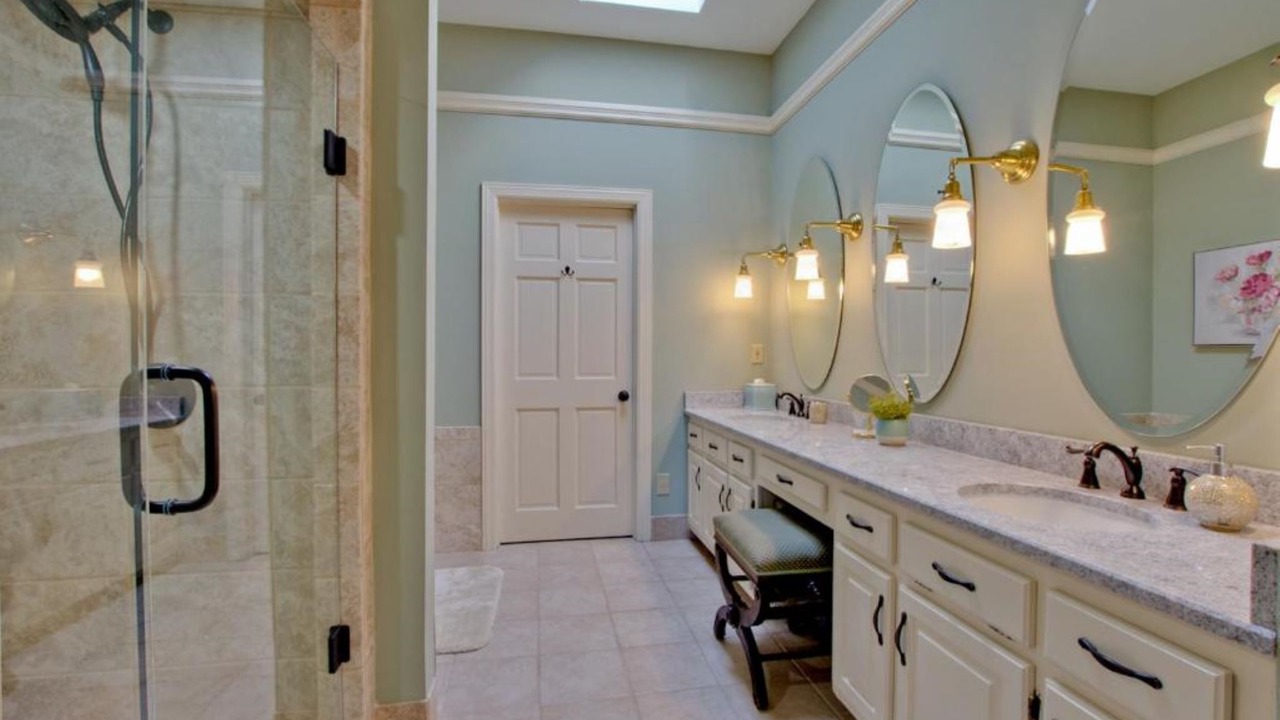 Photo of Bathroom in Madison