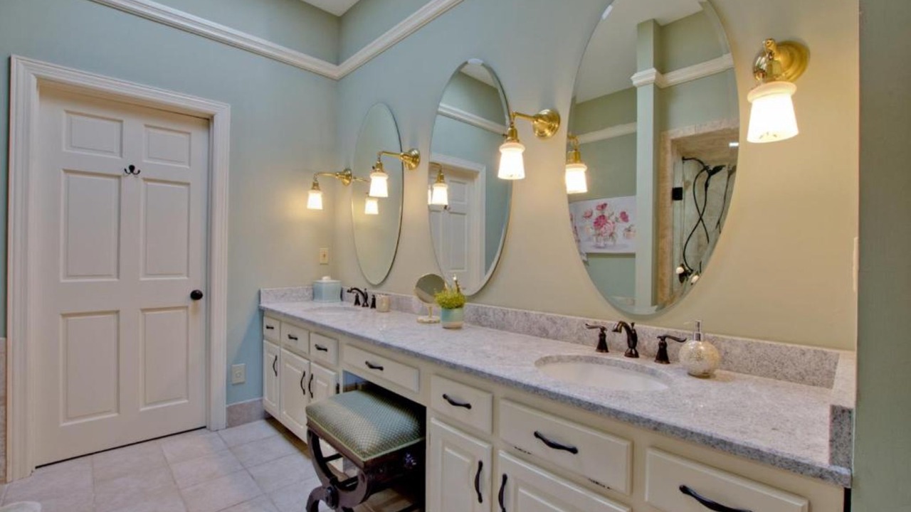 Photo of Bathroom in Madison