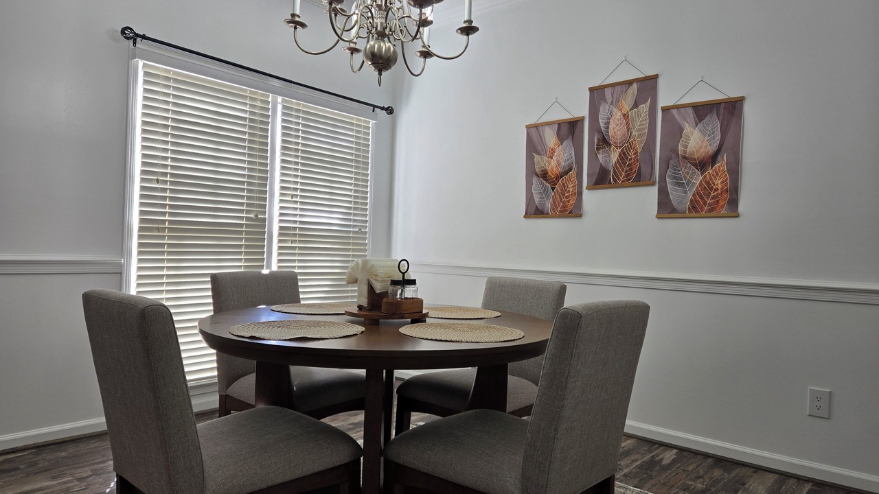 Photo of Livingroom in Montgomery