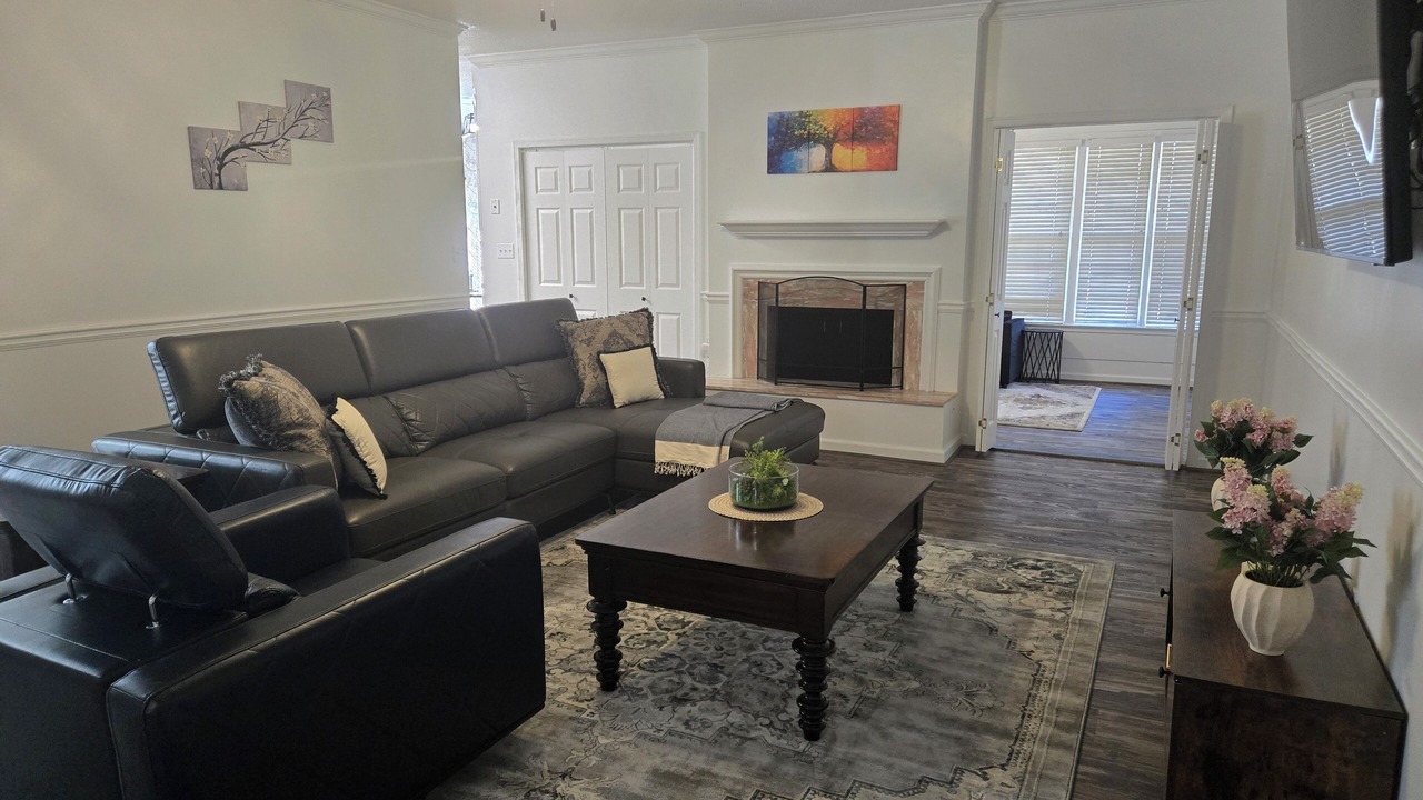 Photo of Livingroom in Montgomery
