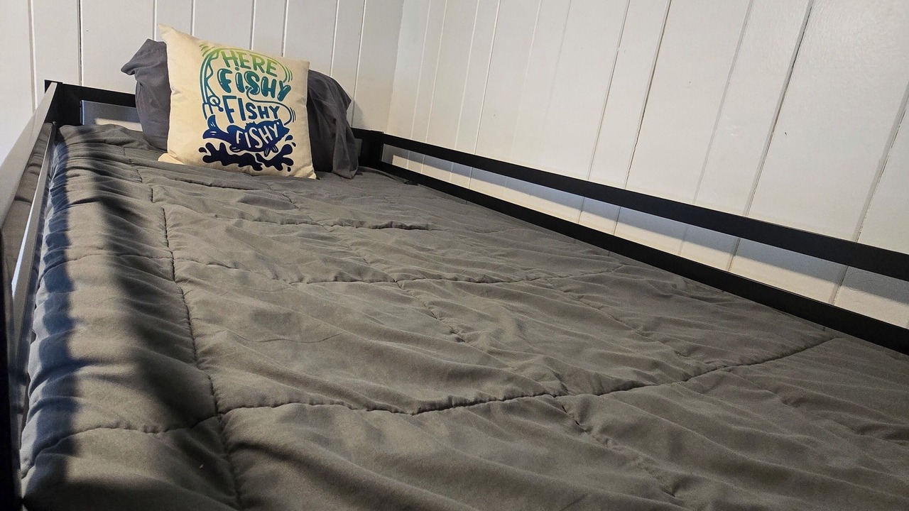 Photo of Bedroom in Guntersville