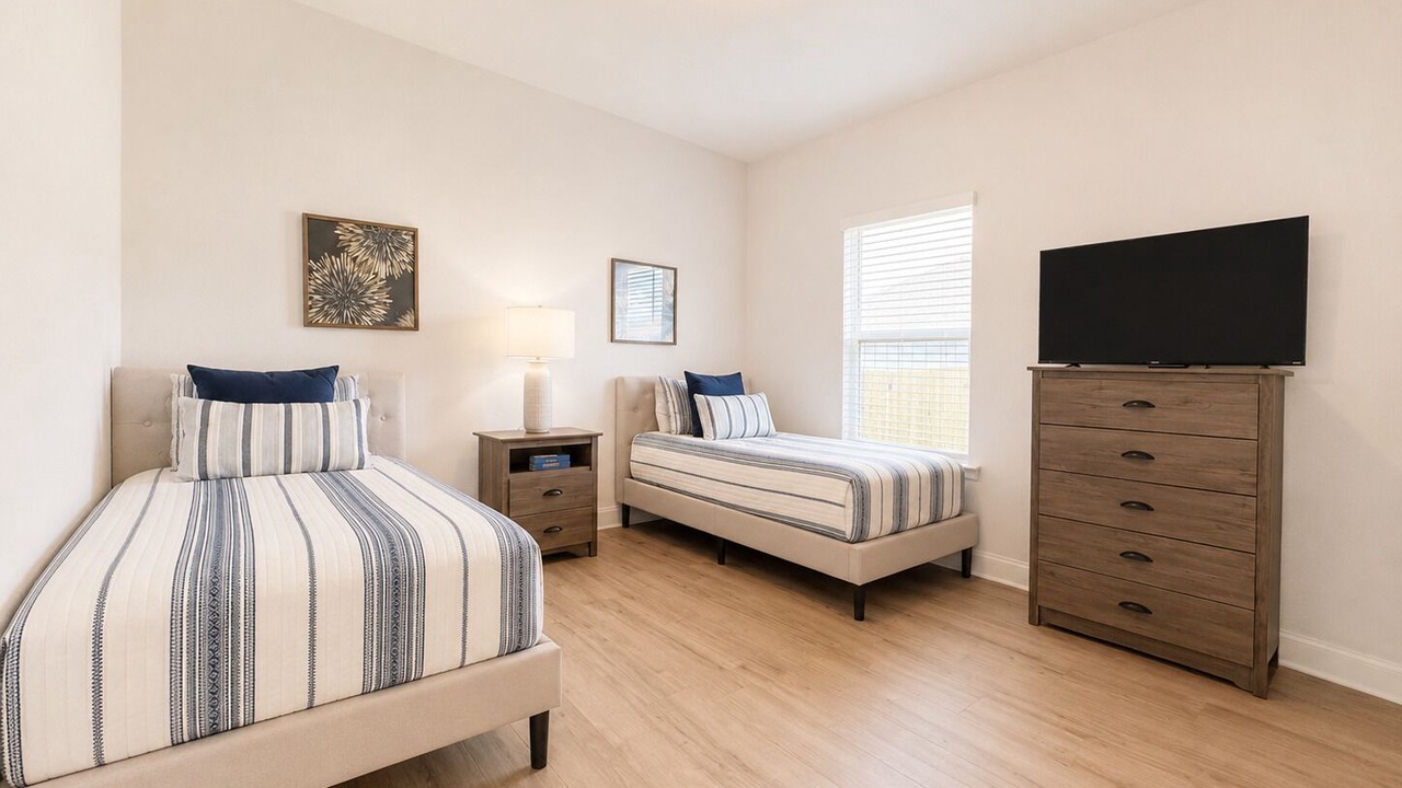 Photo of Bedroom in Foley