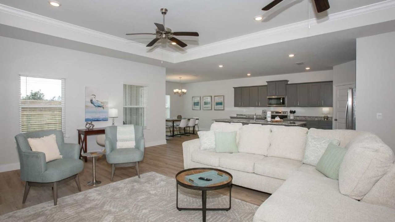 Photo of Livingroom in Foley