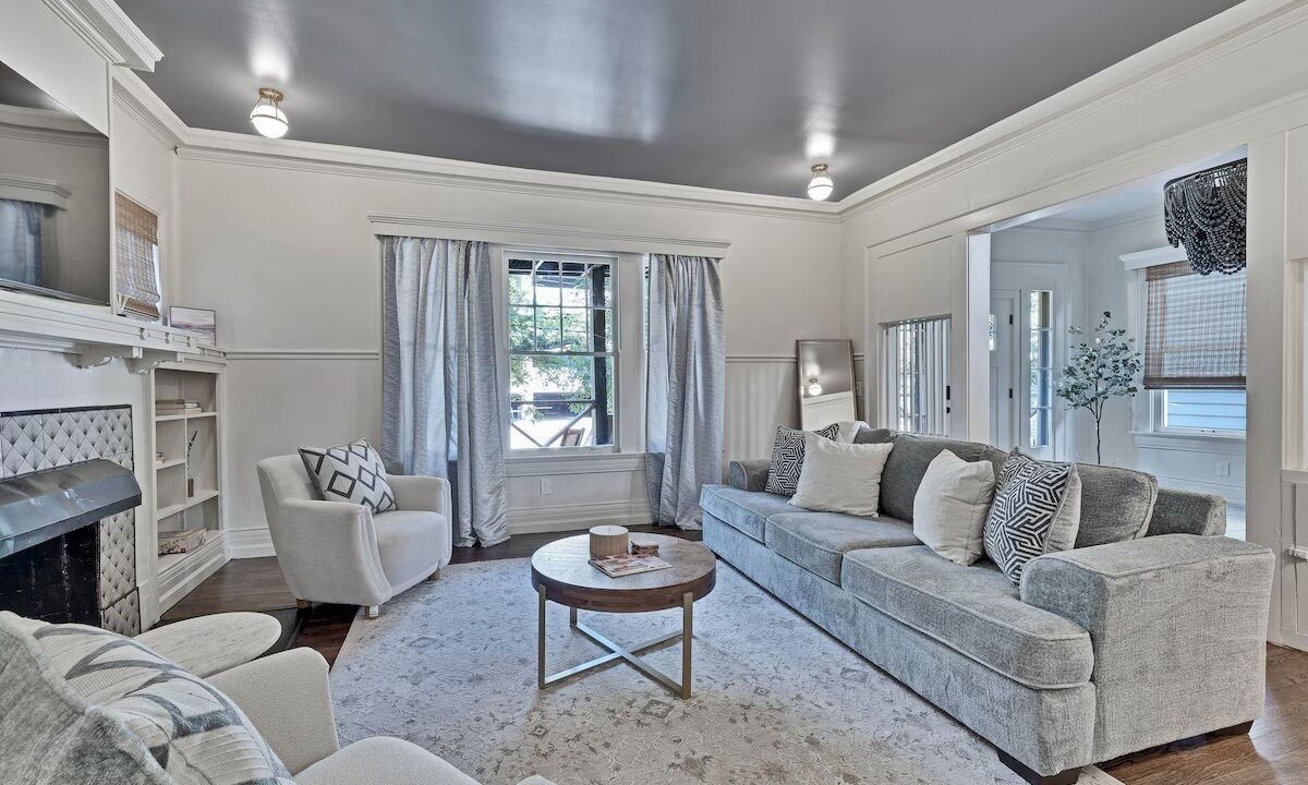 Photo of Livingroom in Birmingham