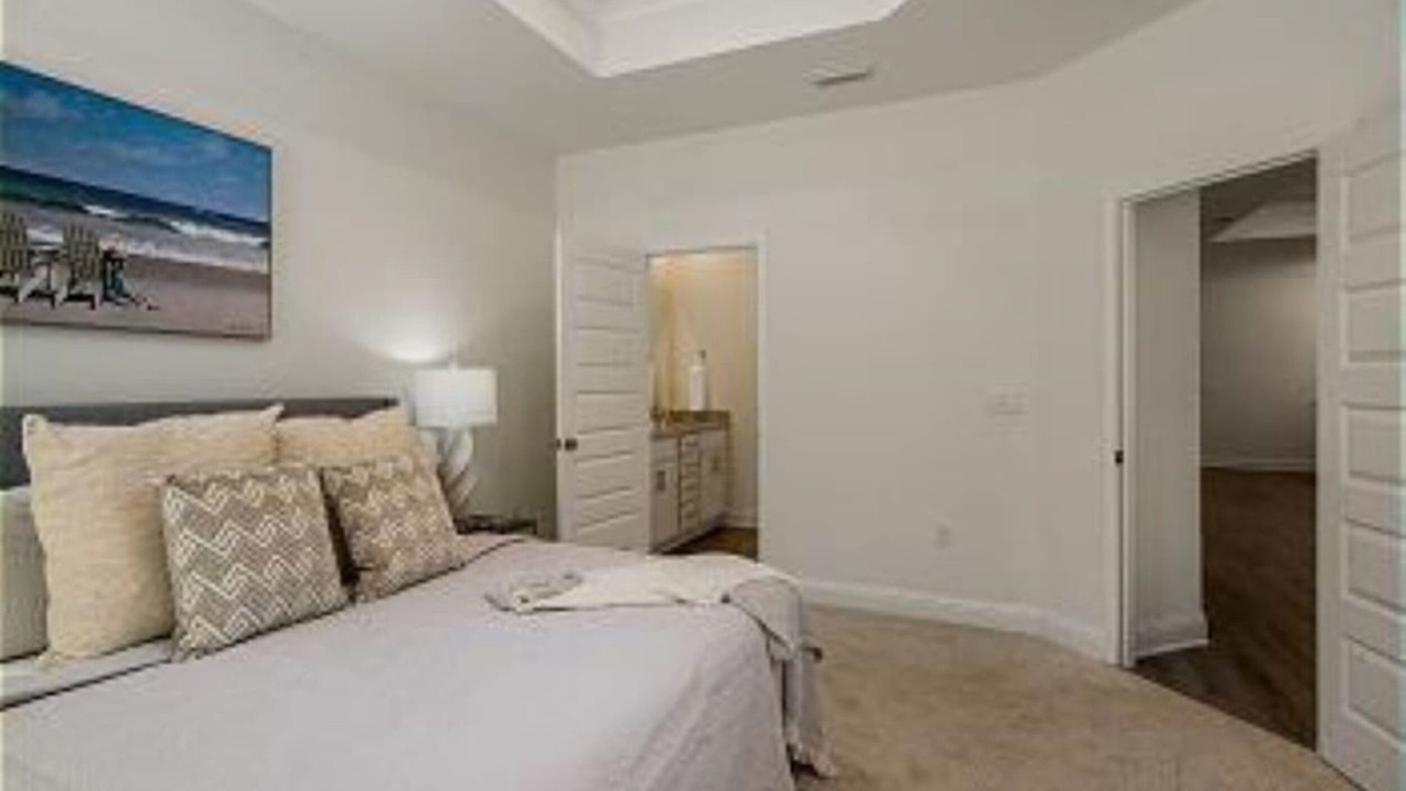 Photo of Bedroom in Foley