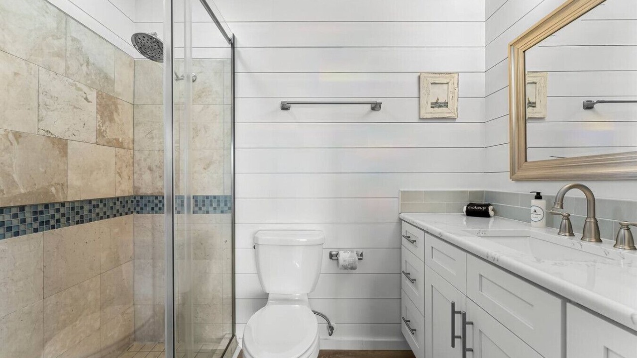 Photo of Bathroom in West Panama City Beach