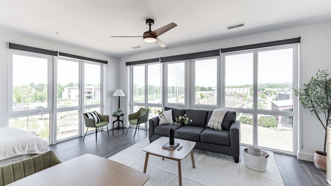 Photo of Livingroom in Huntsville
