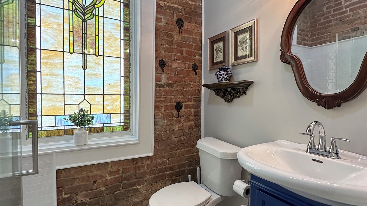 Photo of Bathroom in Troy