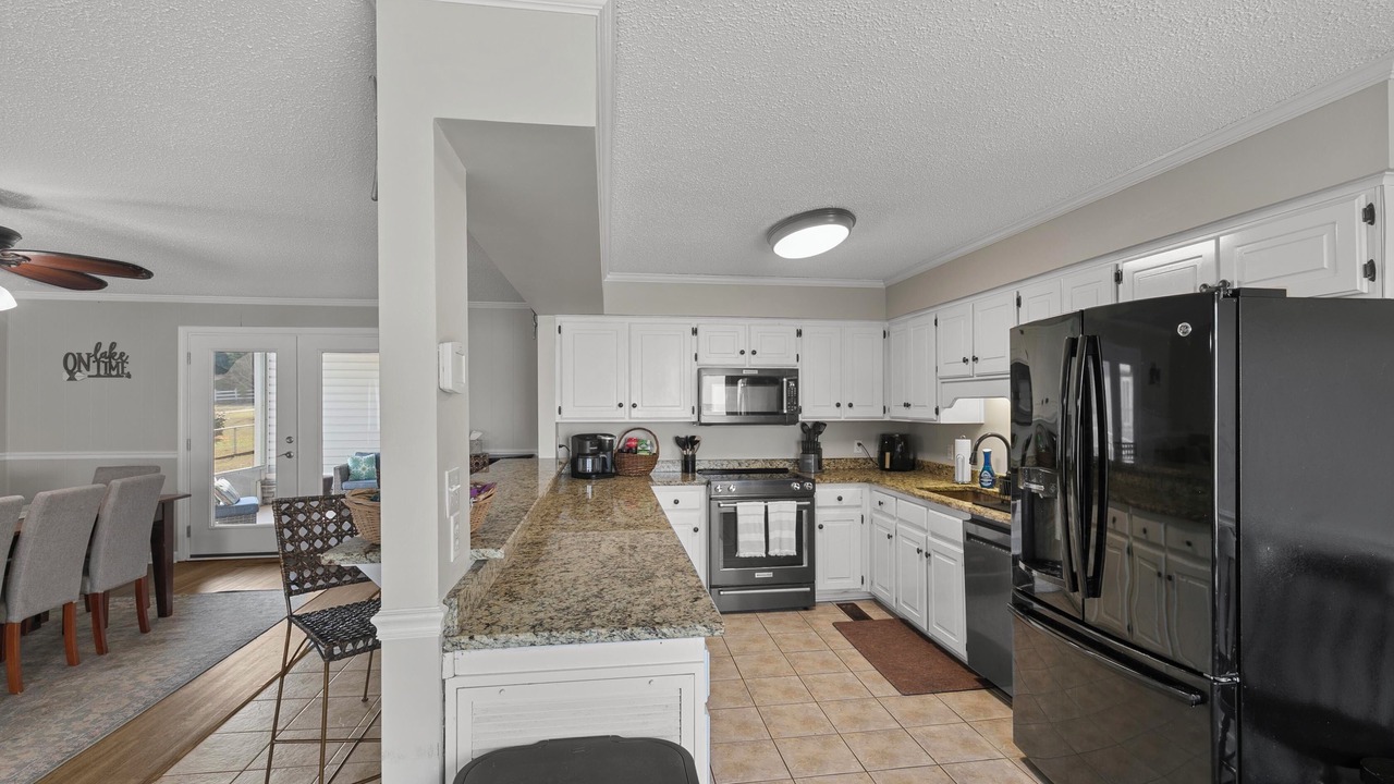 Photo of Kitchen in Shorterville