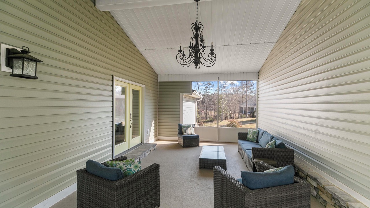 Photo of Patio Balcony in Shorterville