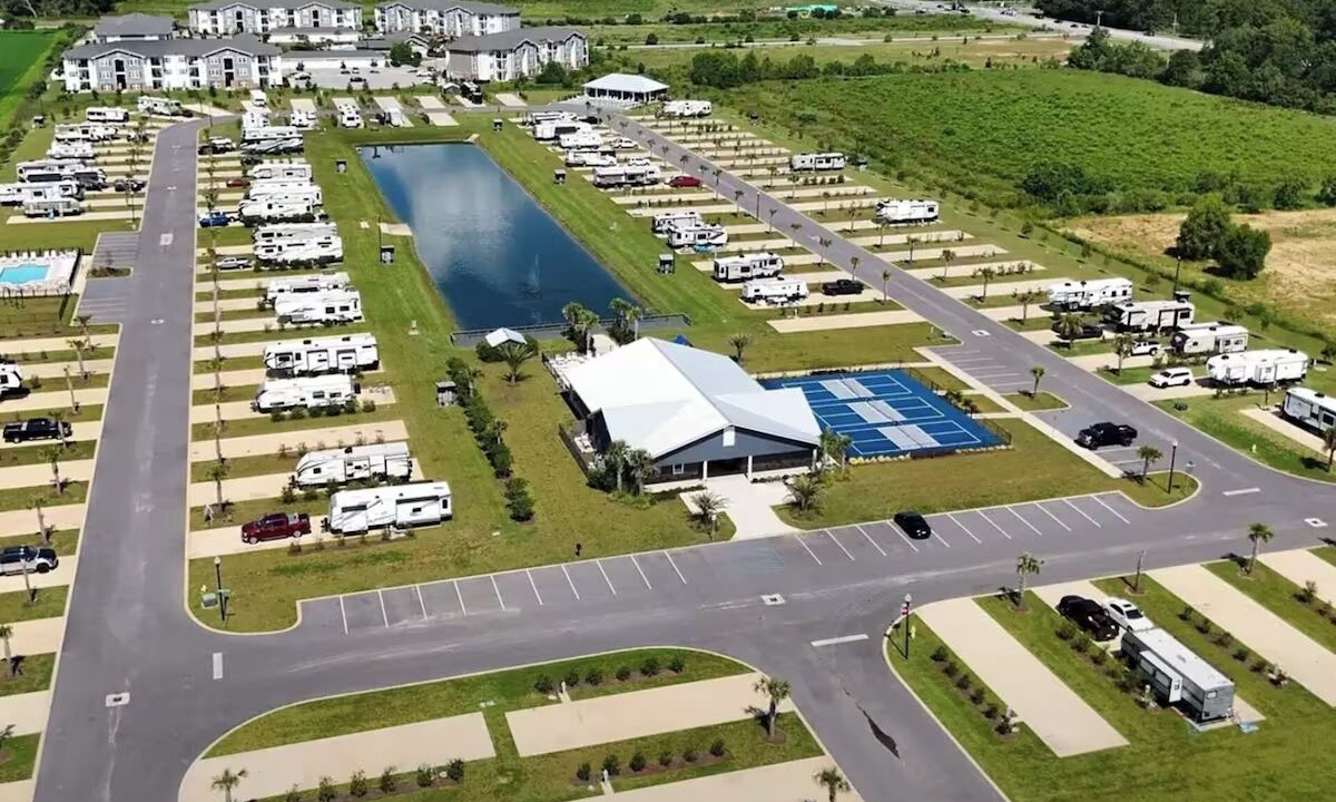 Photo of Outdoor in Foley