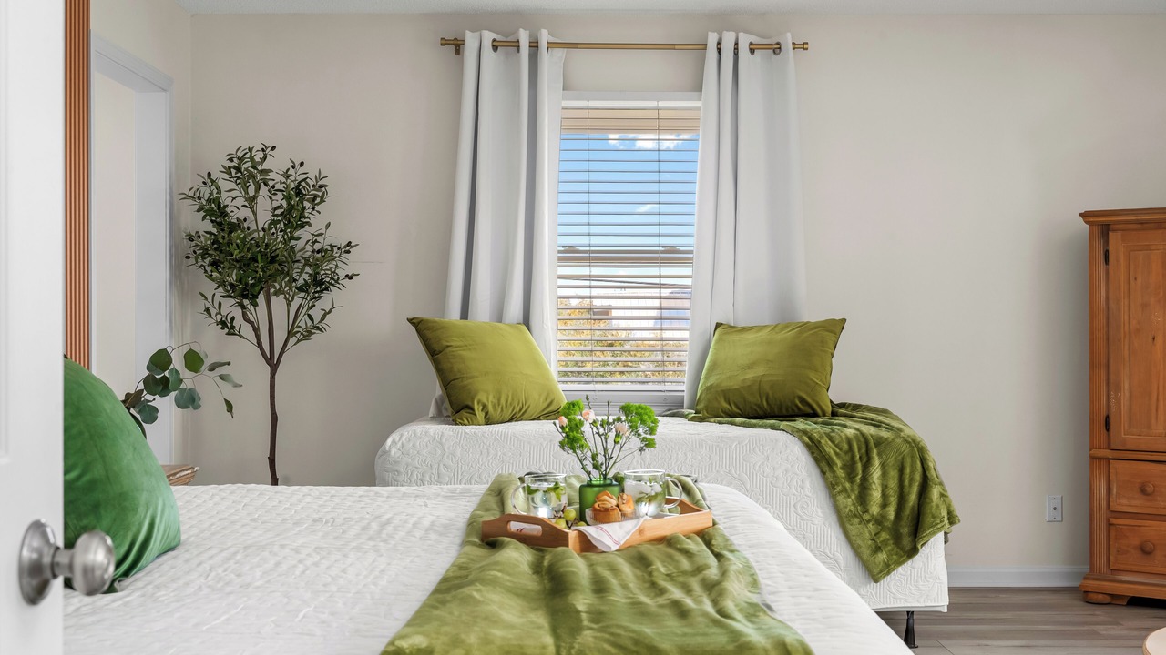 Photo of Bedroom in Surf Side Shores