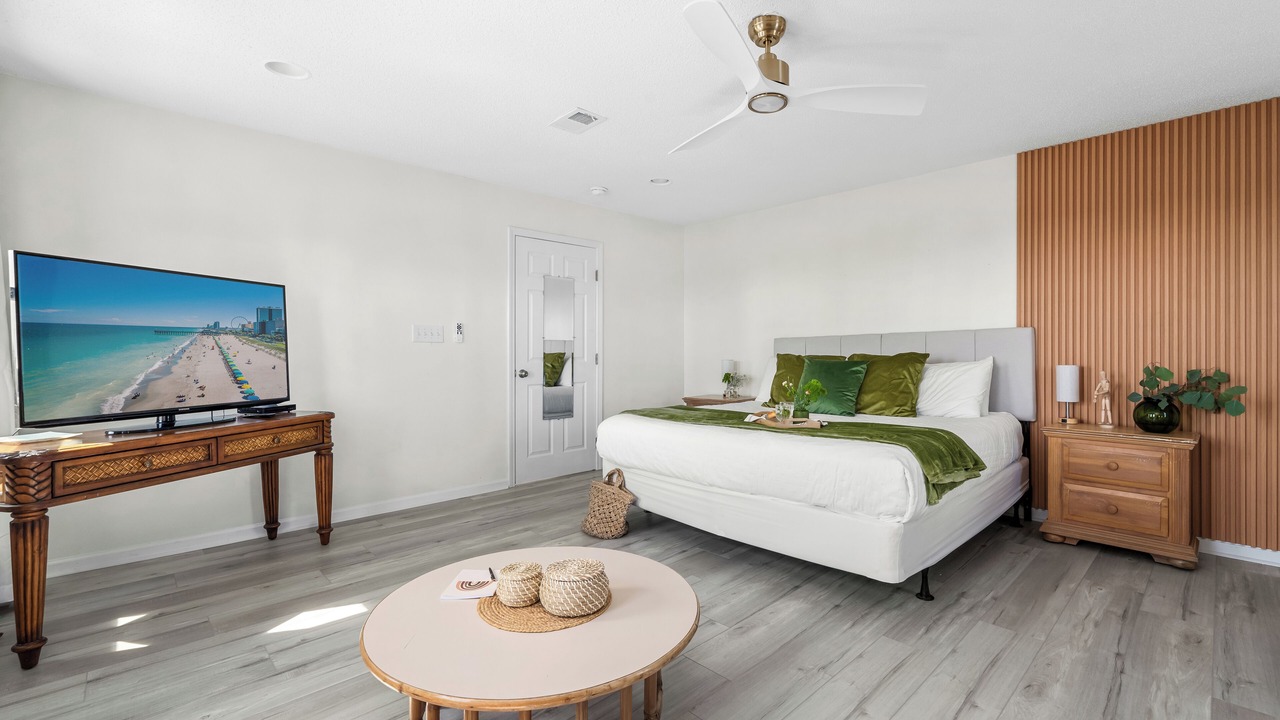 Photo of Bedroom in Surf Side Shores