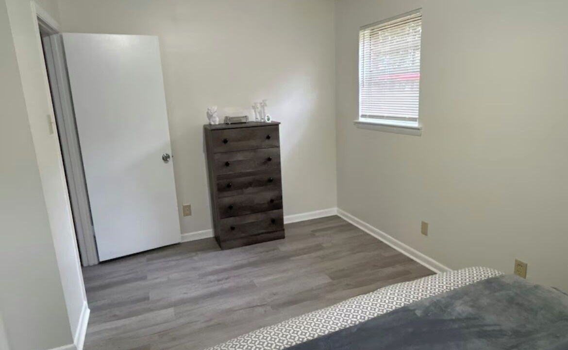 Photo of Bedroom in Mobile