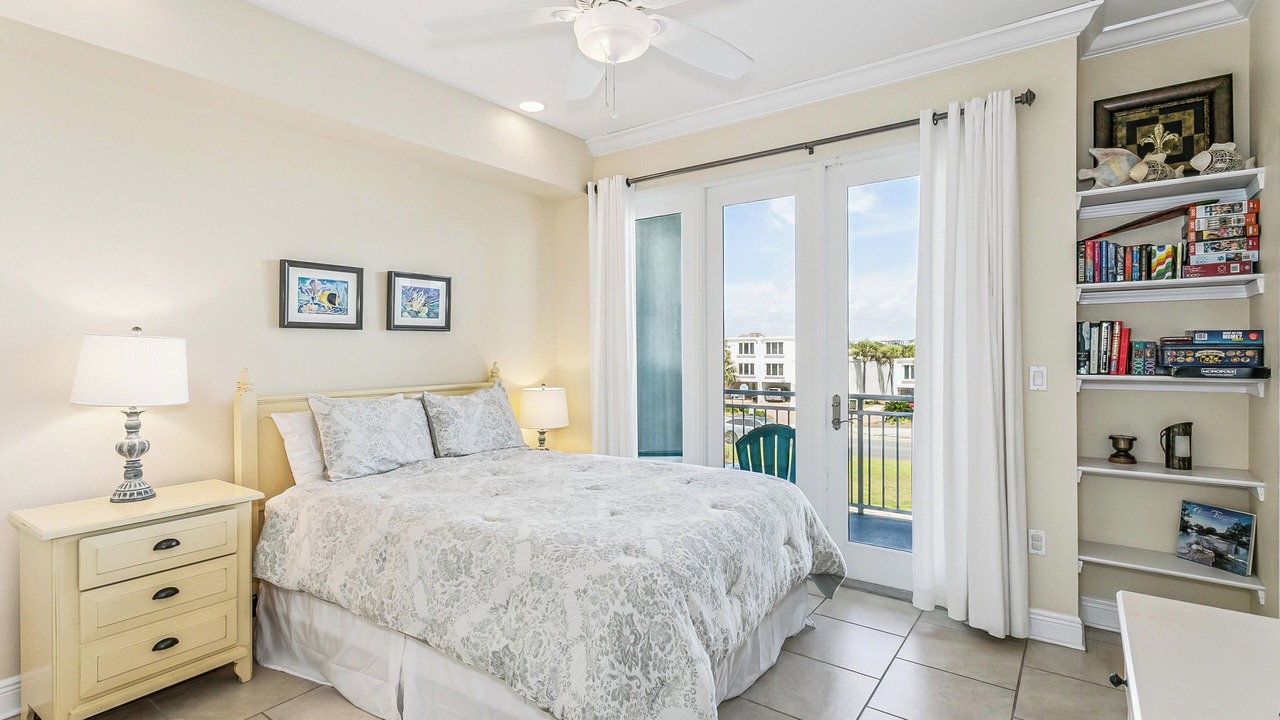 Photo of Bedroom in White Sands