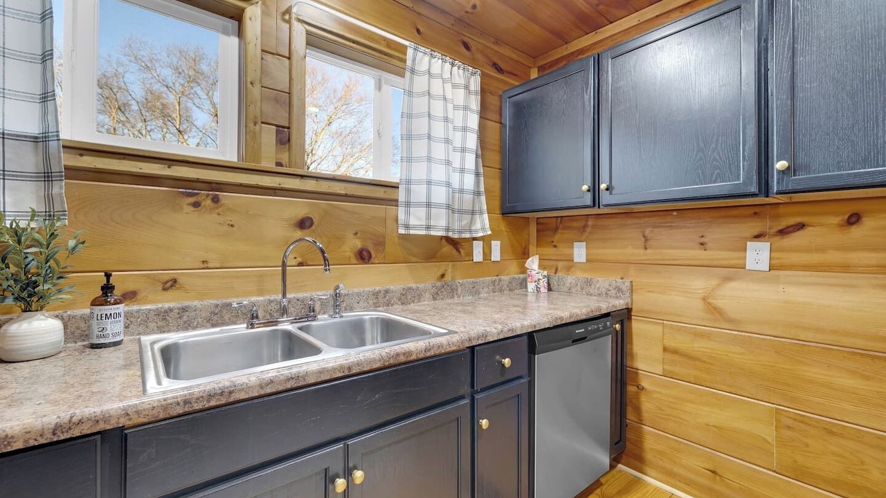 Photo of Kitchen in Fort Payne