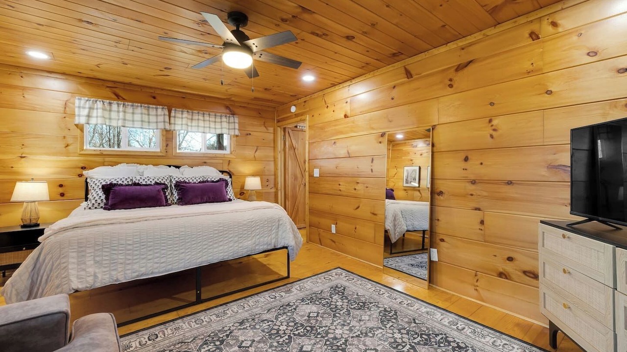 Photo of Bedroom in Fort Payne