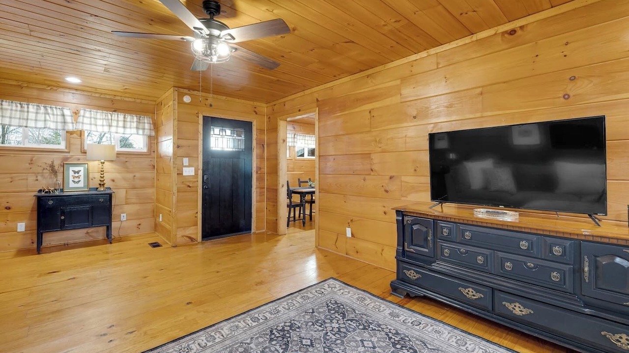Photo of Livingroom in Fort Payne