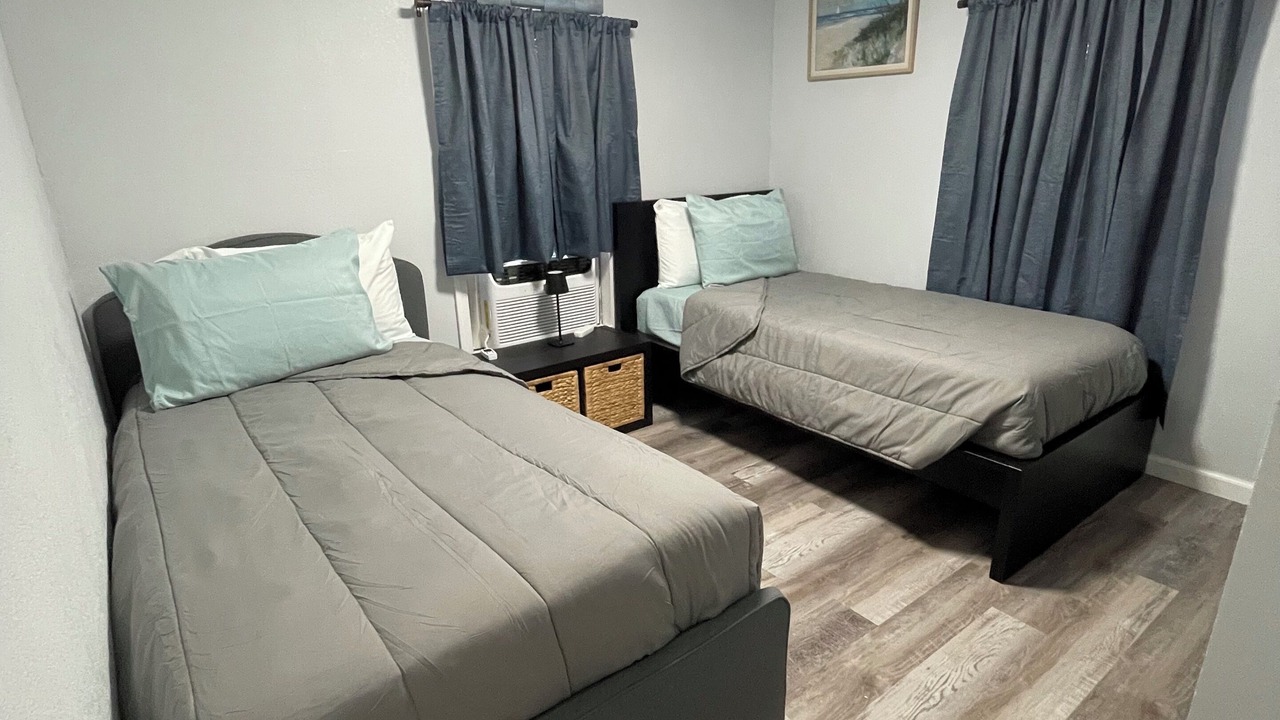 Photo of Bedroom in Midland City