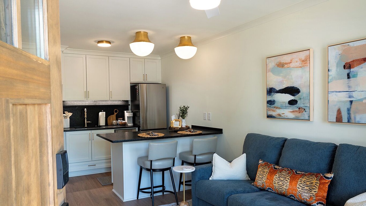 Photo of Livingroom in Auburn