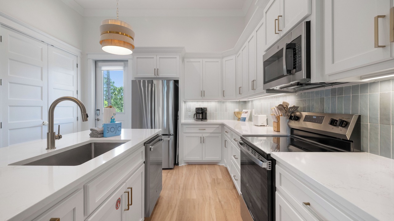 Photo of Kitchen in Surf Side Shores