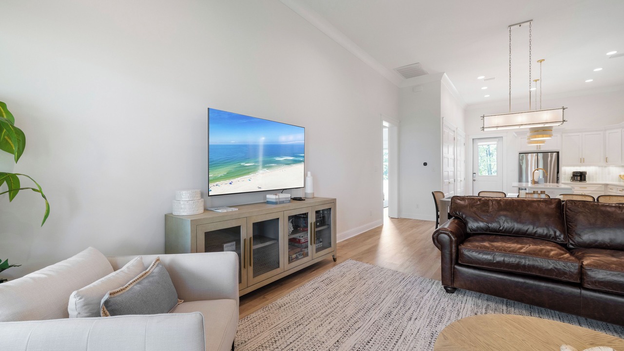 Photo of Livingroom in Surf Side Shores